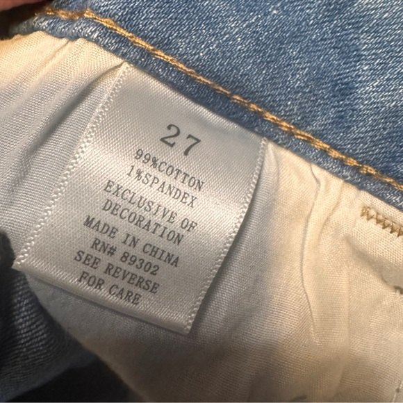 Altar’d State Light Blue Denim Shorts with yellow smiley faces size 27 - Picture 7 of 8